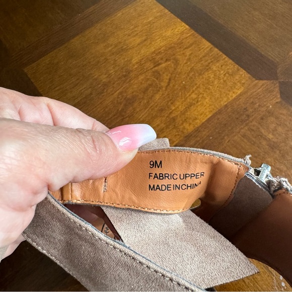 Dolce by mojo moky EUC - Picture 6 of 6